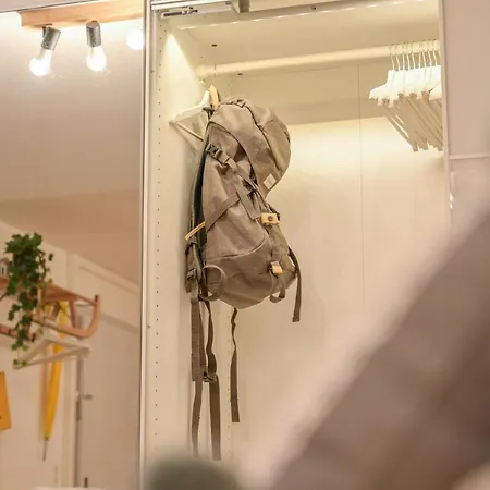 Апартаменты Ambassador Yellow