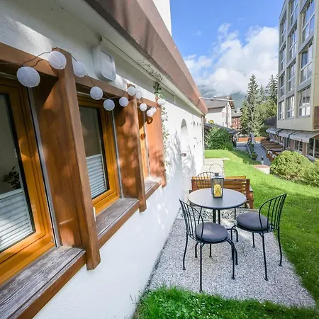 Ambassador Yellow * גראצ'ן