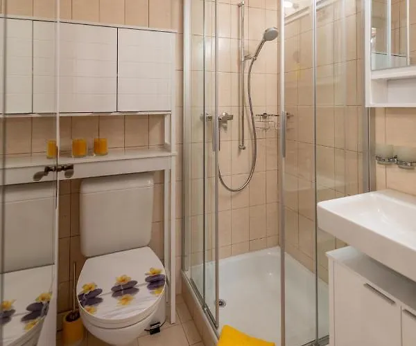 Lägenhet Ambassador Yellow *