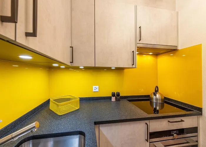 Ambassador Yellow Lägenhet Grächen