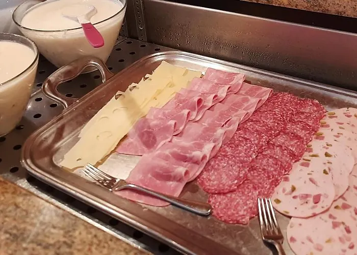 Ambassador Yellow Lägenhet Grächen