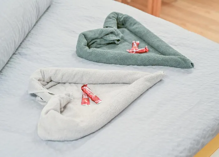 Ambassador Yellow * Grächen